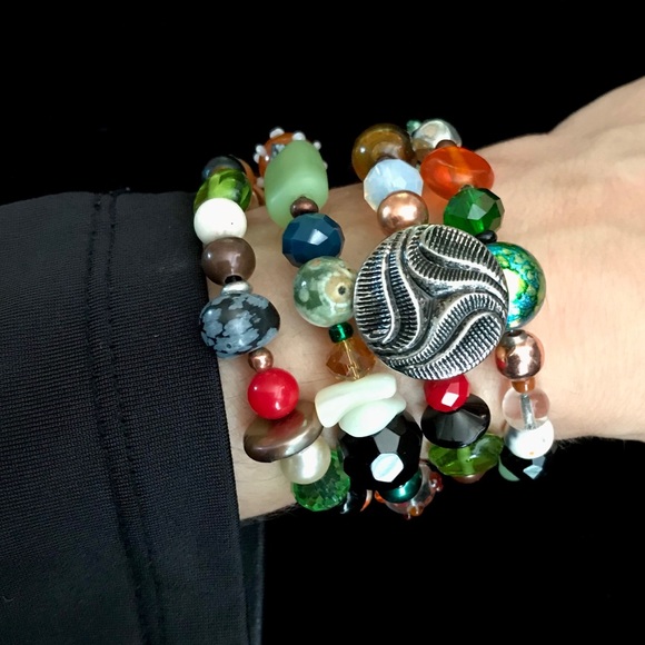 Hand Crafted Jewelry - Handmade Bracelet with Vintage and Modern Elements (B74-6H)